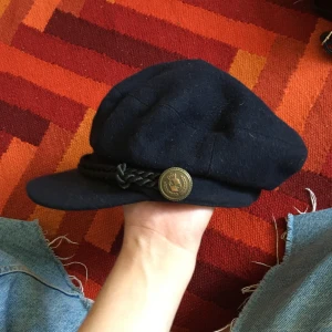 Keps - Emilkeps från Lindex 