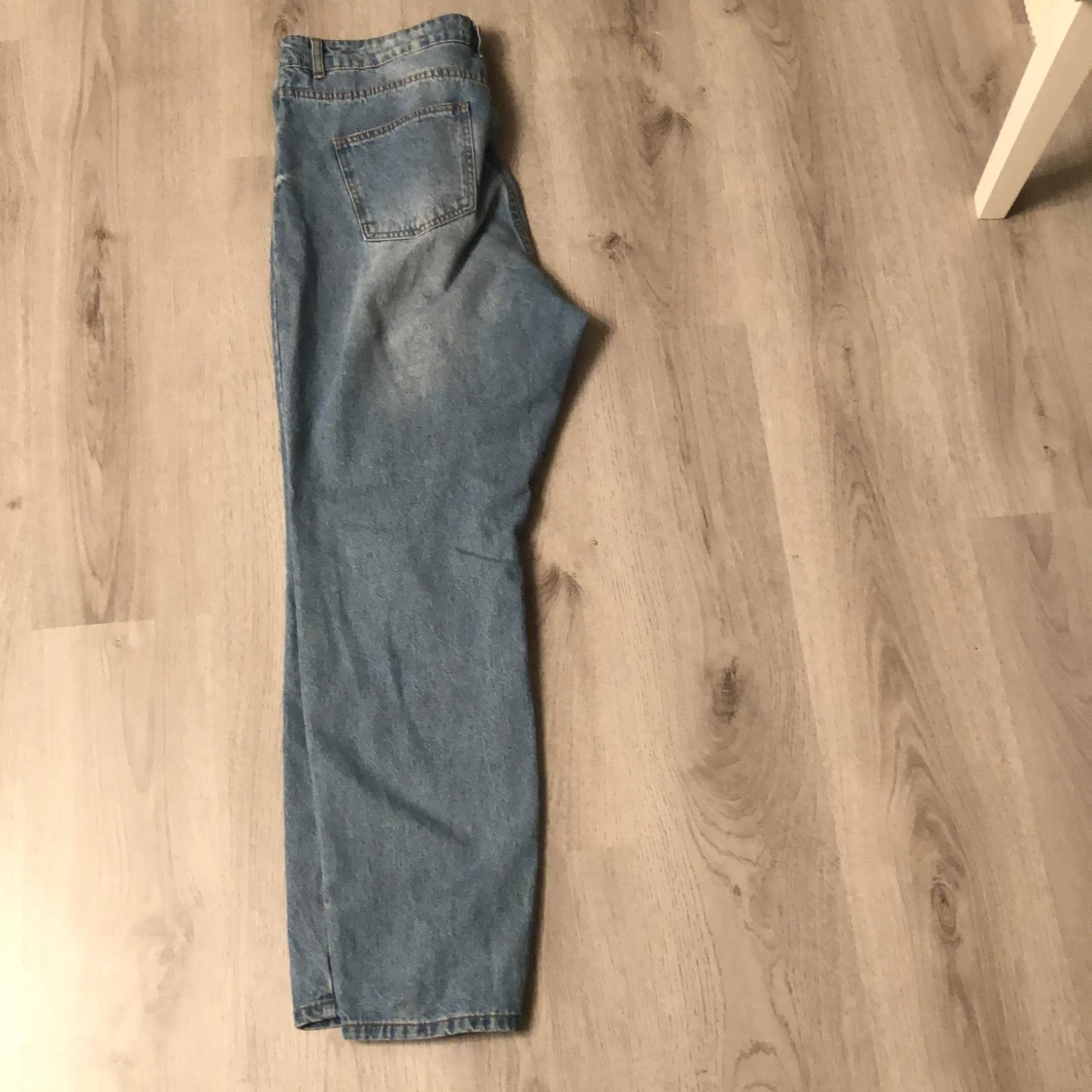 Fina trendiga jeans - 90