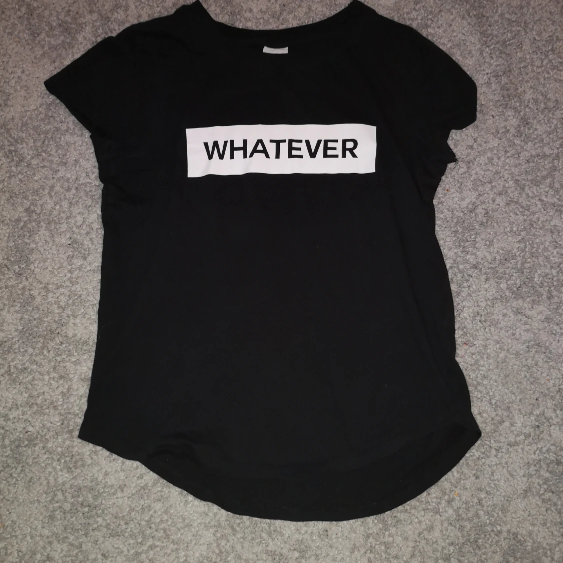 Svart T-shirt från gina tricot 