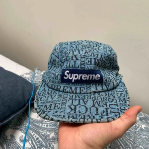  - Supreme cap from the supreme store in ny Condition 8/10