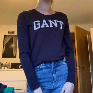 Långärmad tröja ifrån Gant i storlek S, köparen betalar frakt☺️