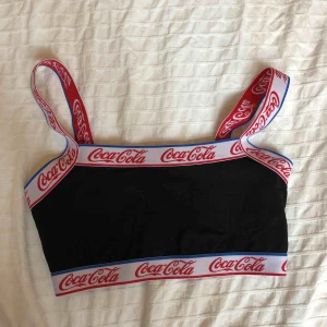  - Coca cola topp!❤️ helt oanvänd