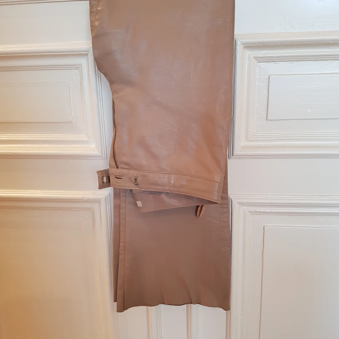 Beige skinnbyxor stl. 34 - 90