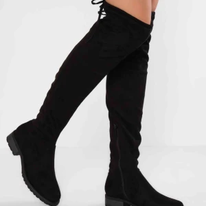  - Sjukt snygga overknee 