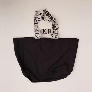  - Använd men i gott skick. Från BACK