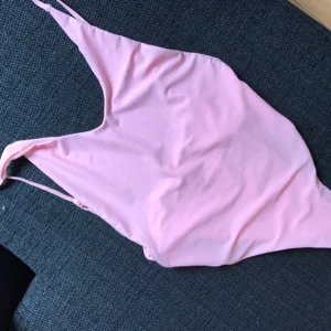  - Ny. Säljes pga fel storlek. Nypris 599 + frakt 