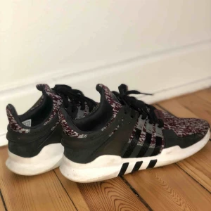  - Helt oanvända Adidas Equipment Adv 91-16 i strl 38.2/3 
