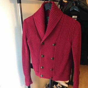  - Ralph Lauren  Color: Red Size: Petite/small