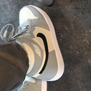 Air Jordan 1s  - Använda en gång, ej creasade. Lägge Rut igen pga oseriösa köpare 