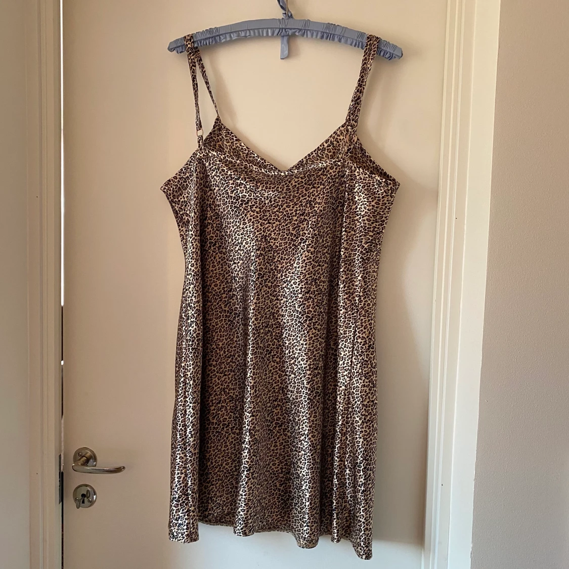 leopard klänning - 90