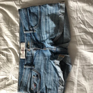 Hollister shorts - Ett par shorts från hollister. Använda men i bra skick. 