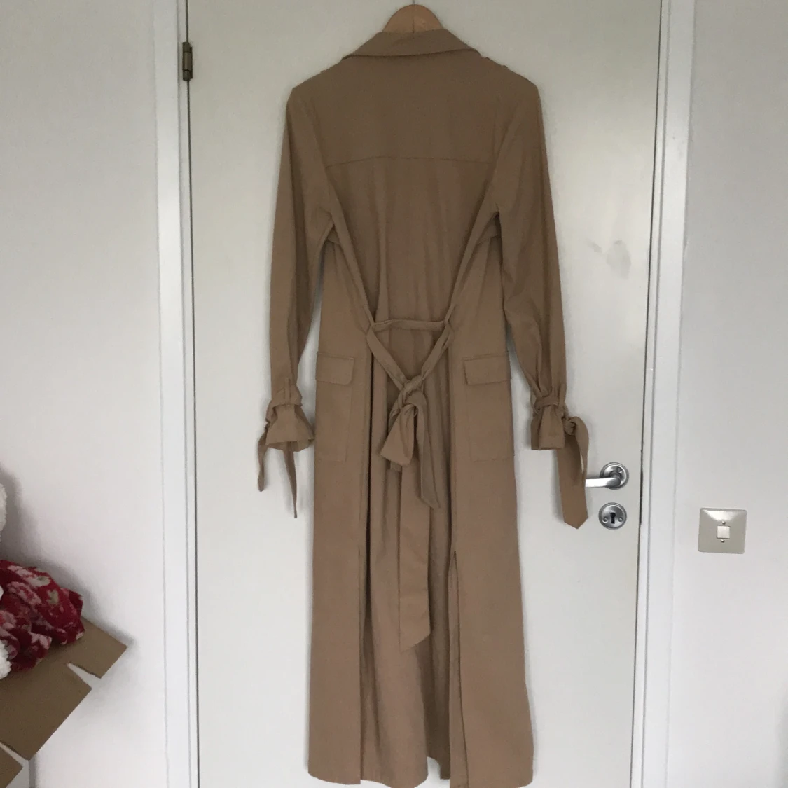 Beige kappa från NA-KD - 91