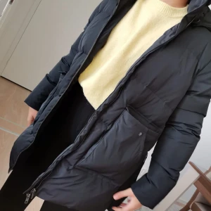 Jacka  - Svart jacka storlek. S/M köparen betalar frakten. 