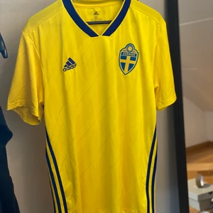 Sverige tröja adidas - Oanvänd 
