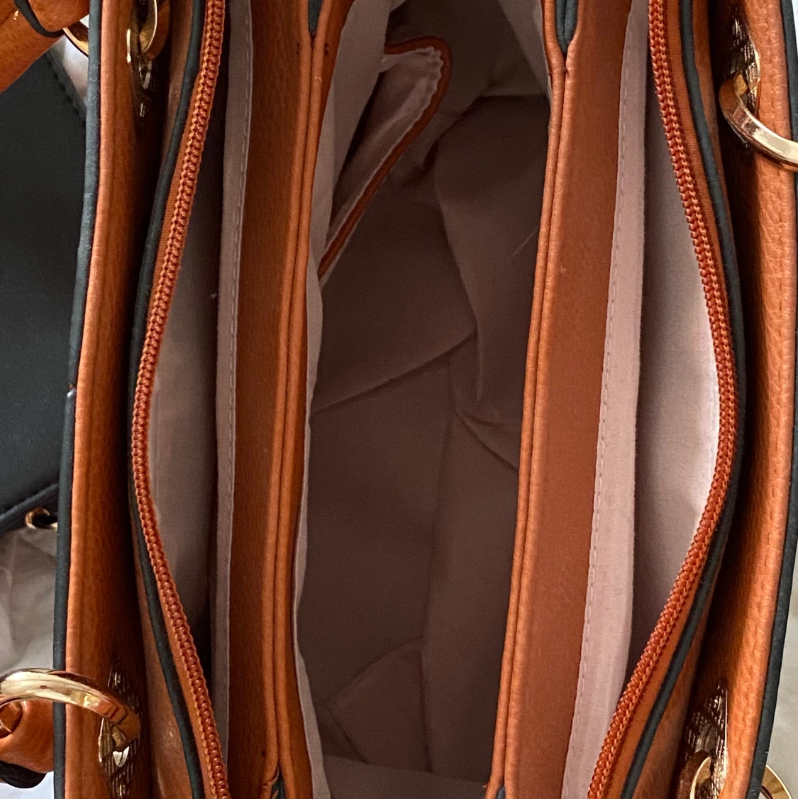 Brun handväska - 90