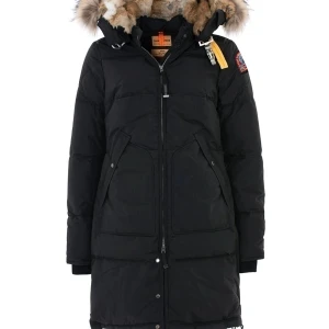 Parajumpers long bear strl xs - Nya modellen med rött märke och äkta päls. Jättebra skick och kvitto finns. Strl X-small