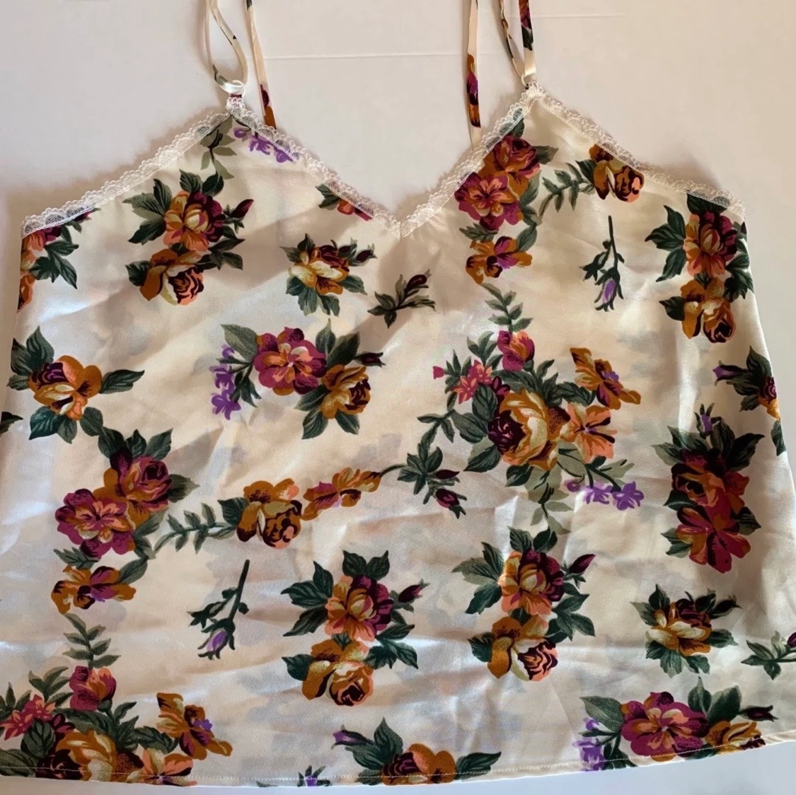Vintage äldre H&M satin linne blommigt 