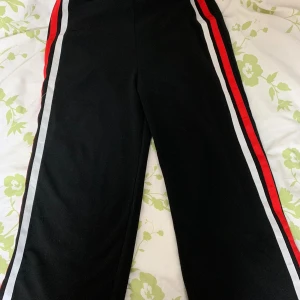 H&m popper size average - Goof comfortable pants 