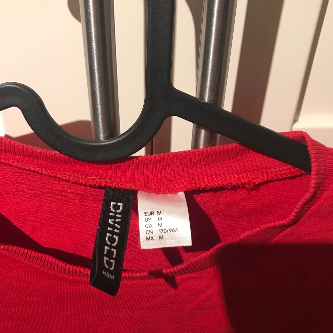 Kort tröja storlek M - 90