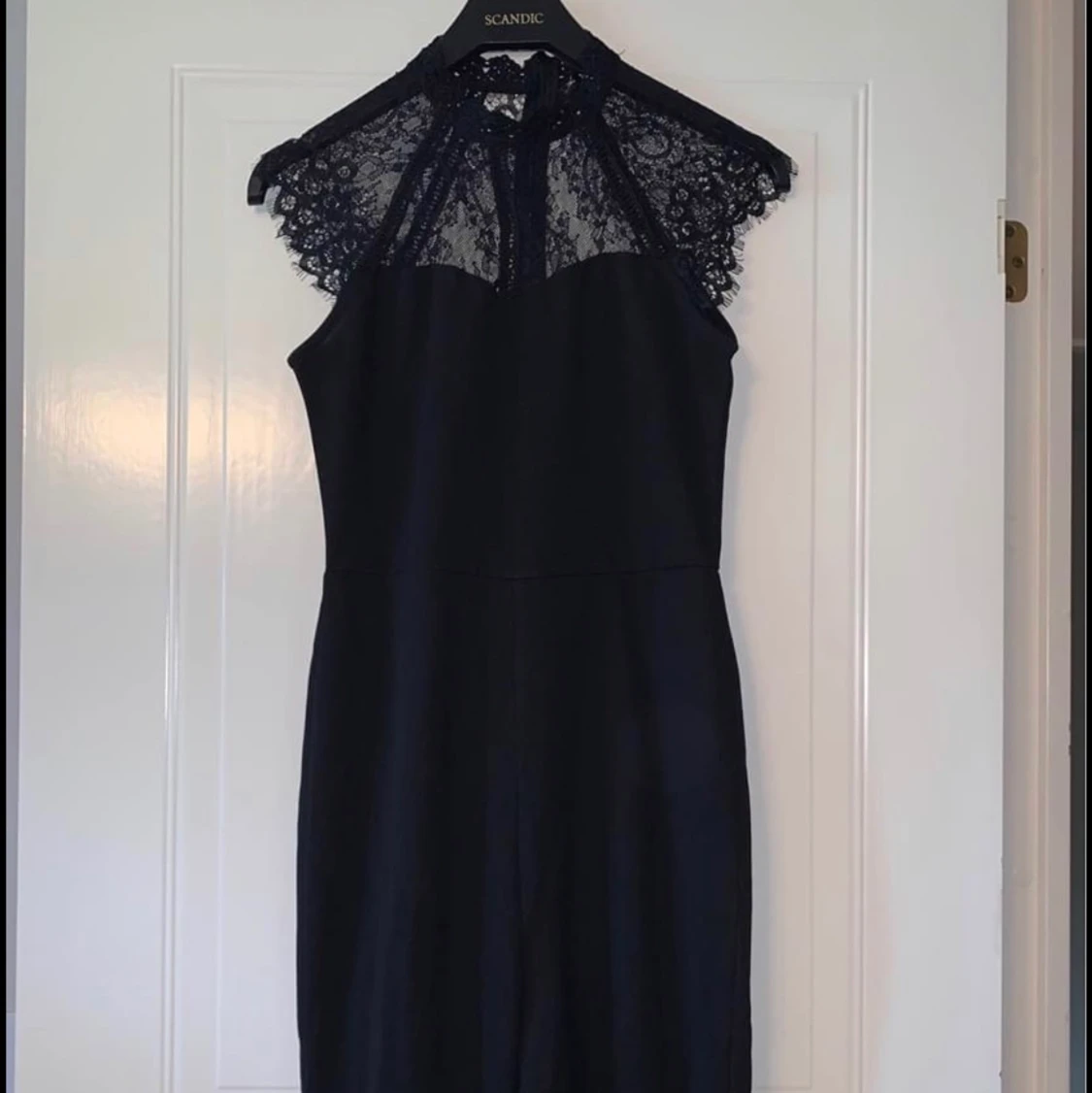 Jumpsuit från Shein strl XS oanvänd