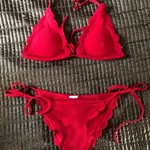 Bikini - Röd bikini, kommer inte ihåg vart jag köpte den 