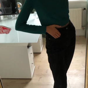 Tröja från Gant - Säljer denna super fina långärmade tröjan från Gant! Aldrig använd. Frakt tillkommer📦