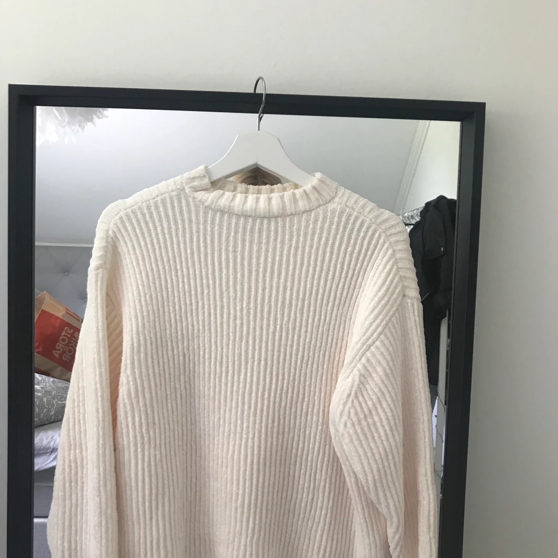 En tröja från mobil storlek xs - 90