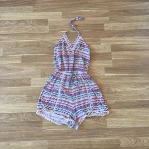  - jumpsuit från Hollister,nyskick