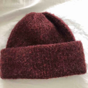  - Samsoe mössa. Knappt använd. 49 kr frakt