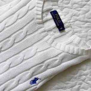  - Vit, stickad, Ralph Lauren tröja💓 inte använd alls mycket 