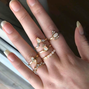  - Alla ringar för 120kr annars 30kr/st 