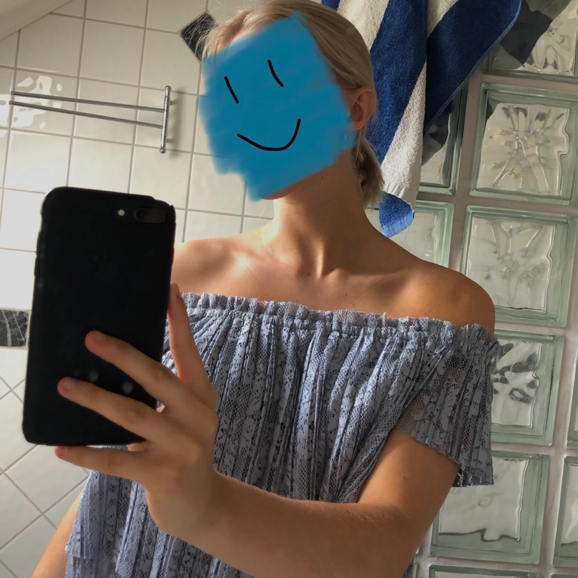 Off shoulder top - 90