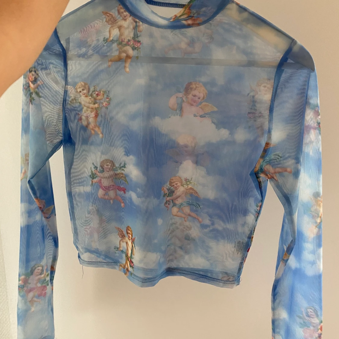 Trending top, transparent blue  - 90