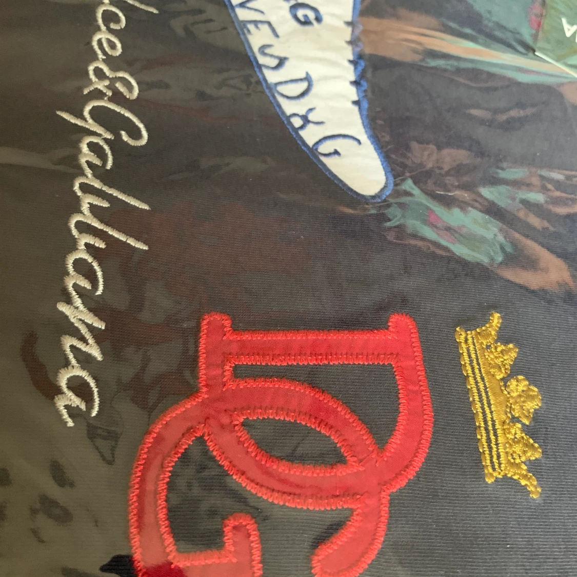 Dolce & Gabbana T-Shirr (Killar) - S-M  - 90