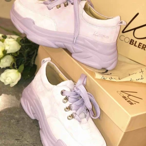  - Använda 1gång , köpta för 1200kr . säljer dom för att dom är lite för små