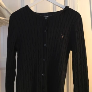  - Kofta från Gant aldrig använd 