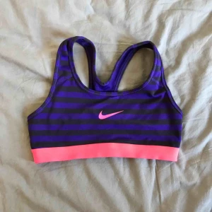  - sport bh i xs nike