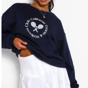  sweatshirt  - .