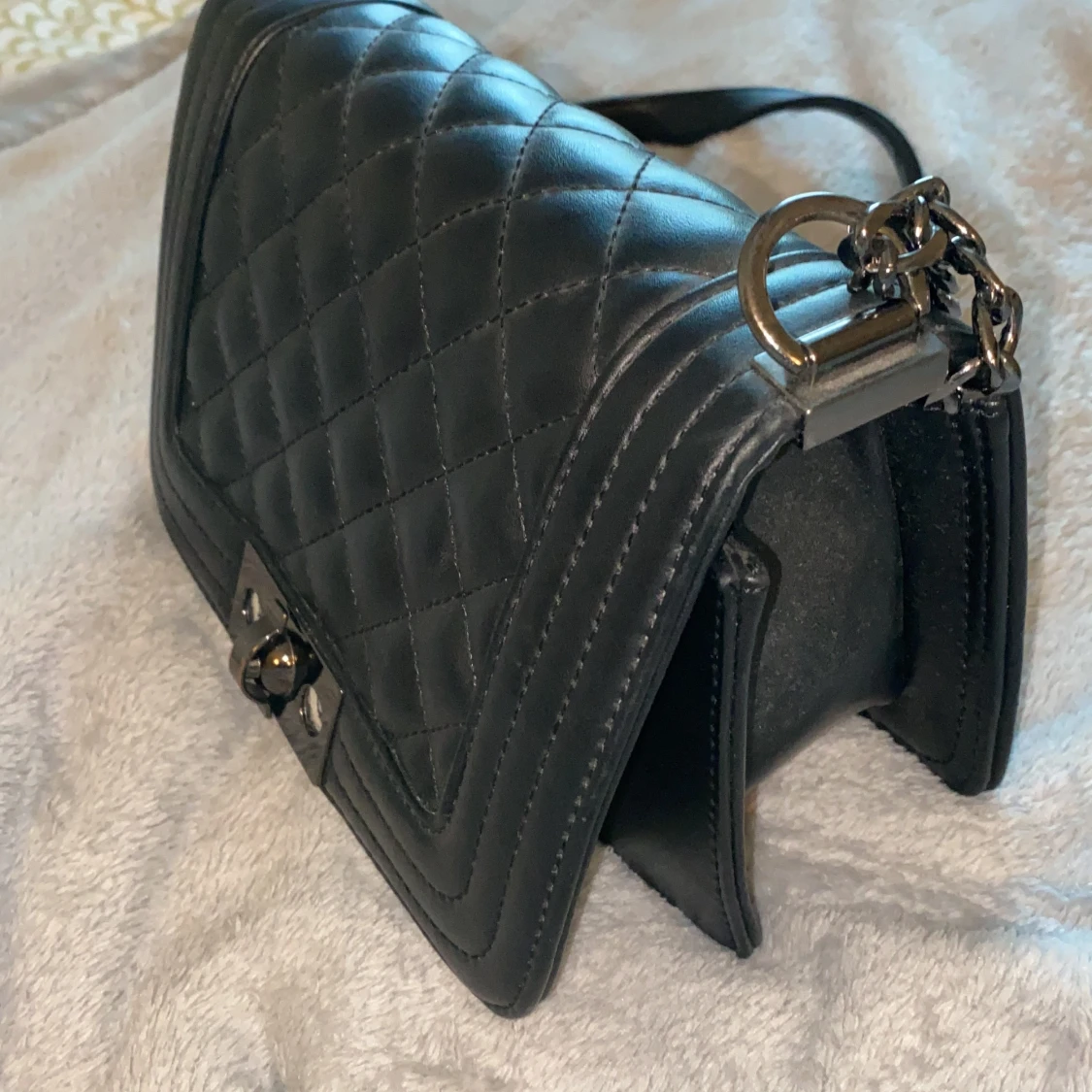 Svart handväska  - 91