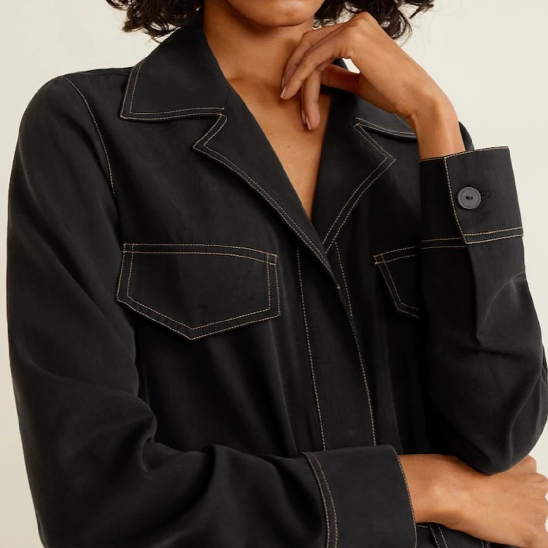 Svart långärmad skjortklänning - 90