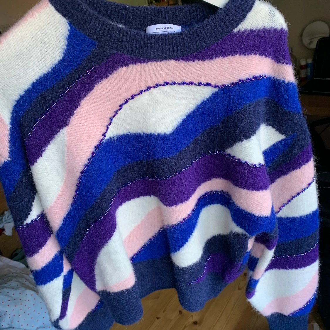 Stickad tröja & Other Stories