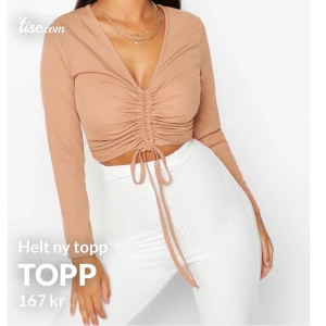 Helt ny topp  - Helt ny topp från Boohoo 