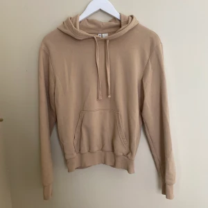 Beige hoodie  - Beige hoodie från HM 