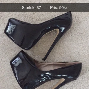 Klackskor - Högklackar, super fina