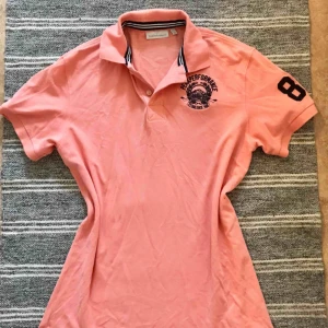  - Peak performence st Xl  Snygg aprikos pike t shirt 