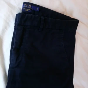  - Ralph Lauren Chinos Storlek M  Kan mötas upp eller fraktas. 