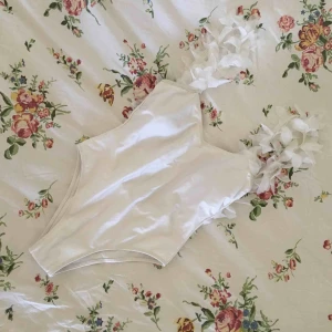  - Se mer info under tidigare annons