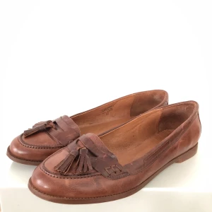 Topshop shoes - Flat leather shoes. Good condition.