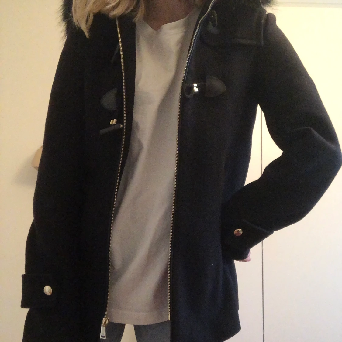 Svart kort kappa från Zara - 90