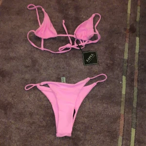 ZAFUL punk bikini (never worn!!) - US 6, UK 10, EU 38, small top and bottom, very pink, comes in a Zaful bag